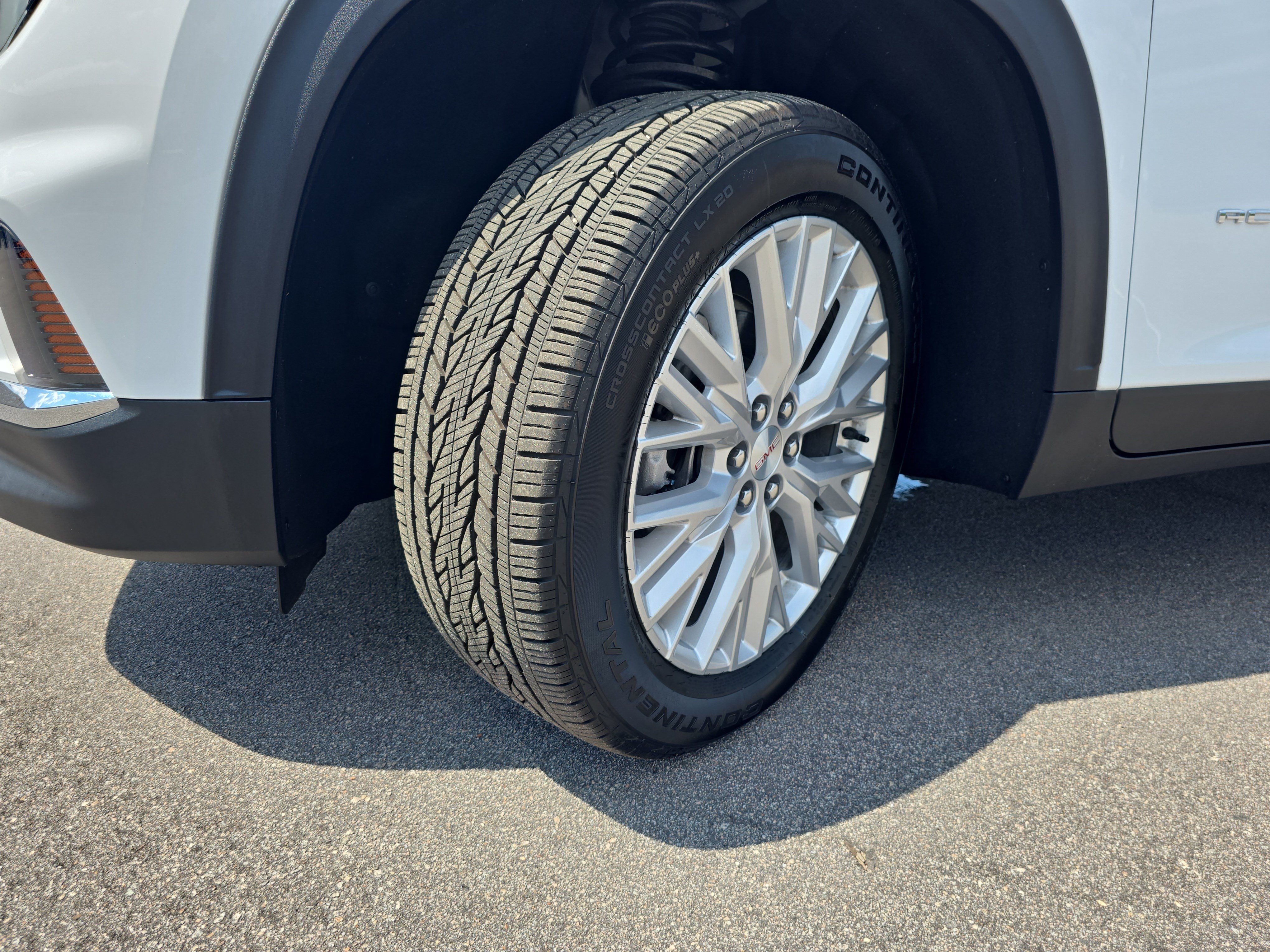 Used 2025 GMC Acadia Elevation w/ Elevation Premium Package FWD image 33