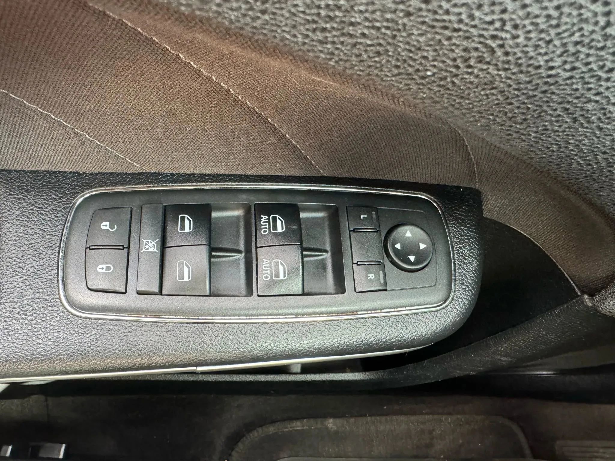 Used 2018 Dodge Charger SXT Plus image 20