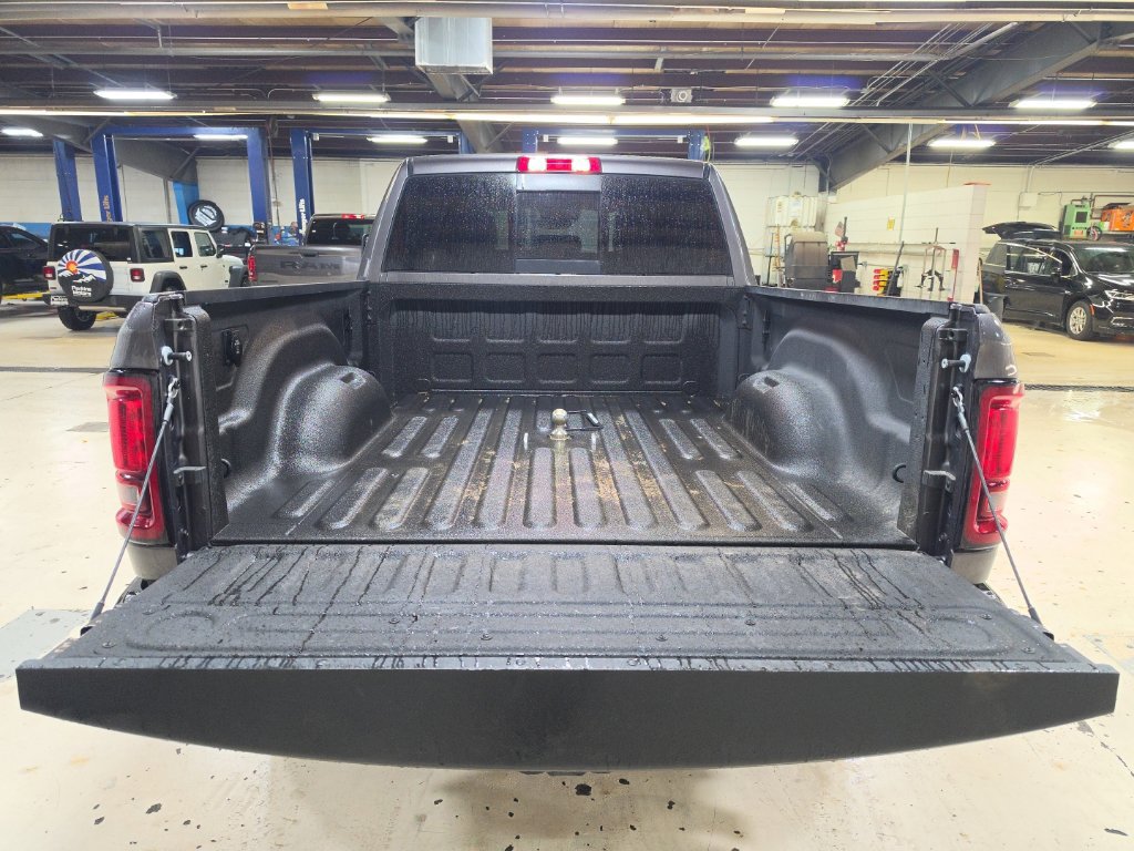 Used 2026 RAM 2500 Tradesman AWD/4WD image 12