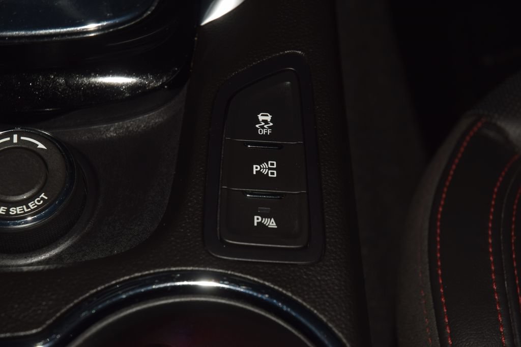 Used 2017 Chevrolet SS RWD image 34