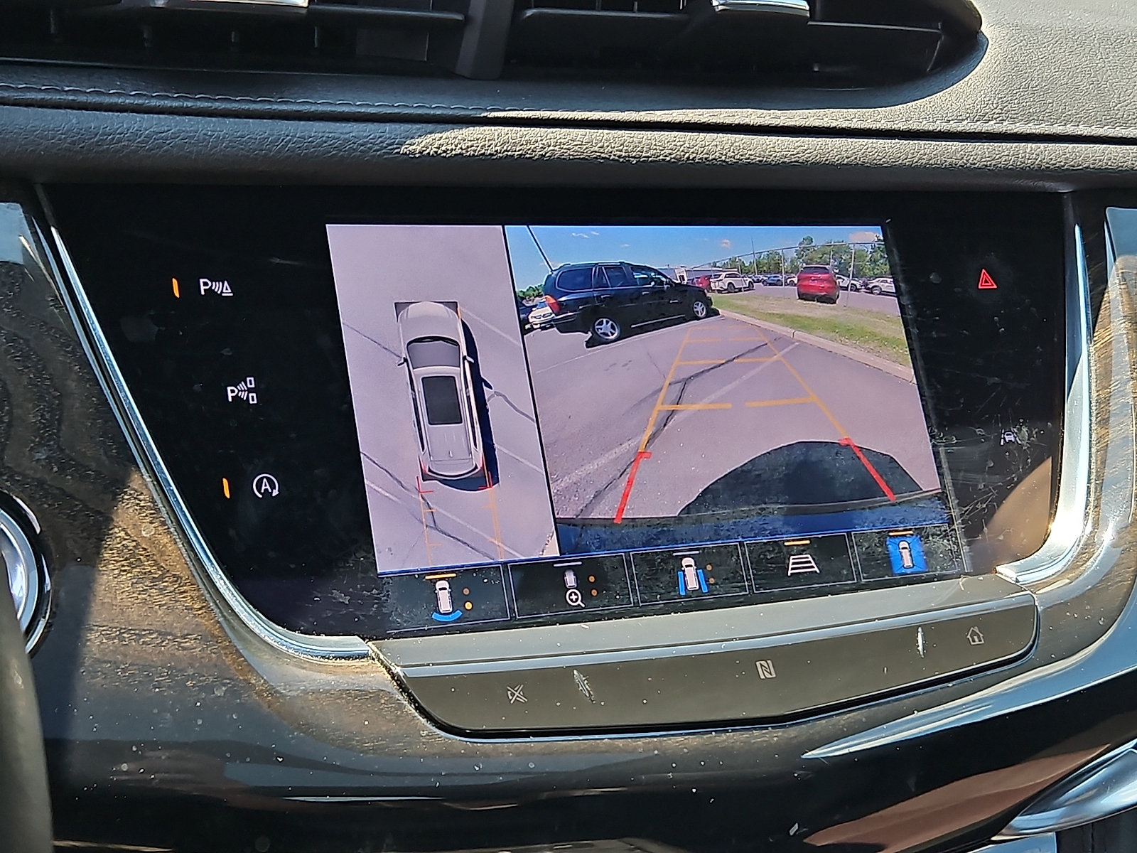 Used 2021 Cadillac XT6 Premium Luxury AWD/4WD image 19