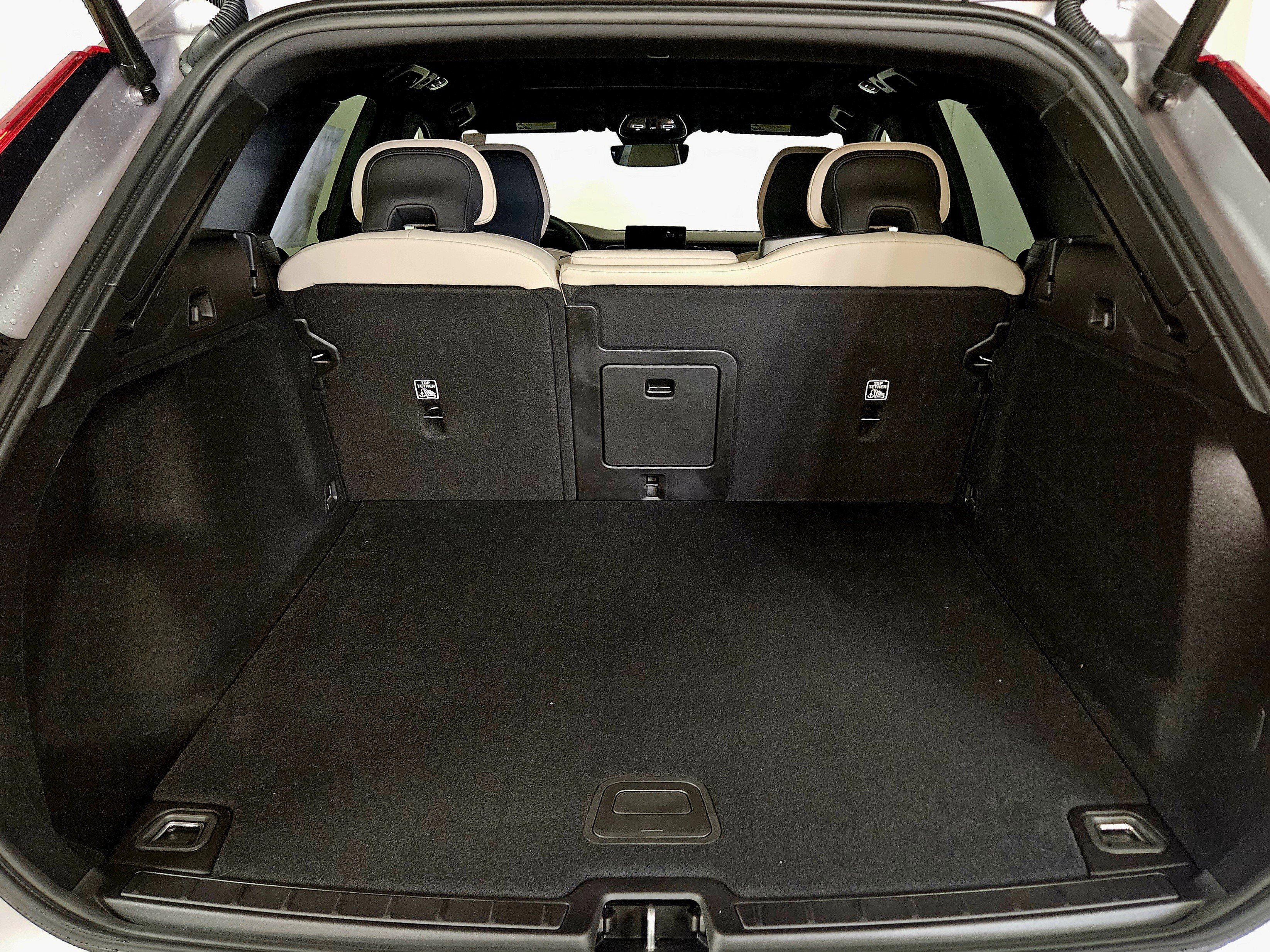 New 2026 Volvo XC60 B5 Core image 18