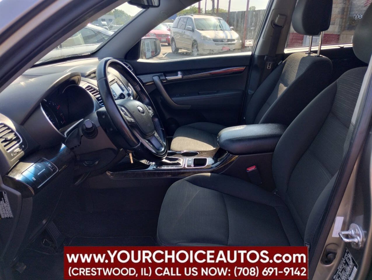 Used 2014 Kia Sorento LX AWD/4WD image 17