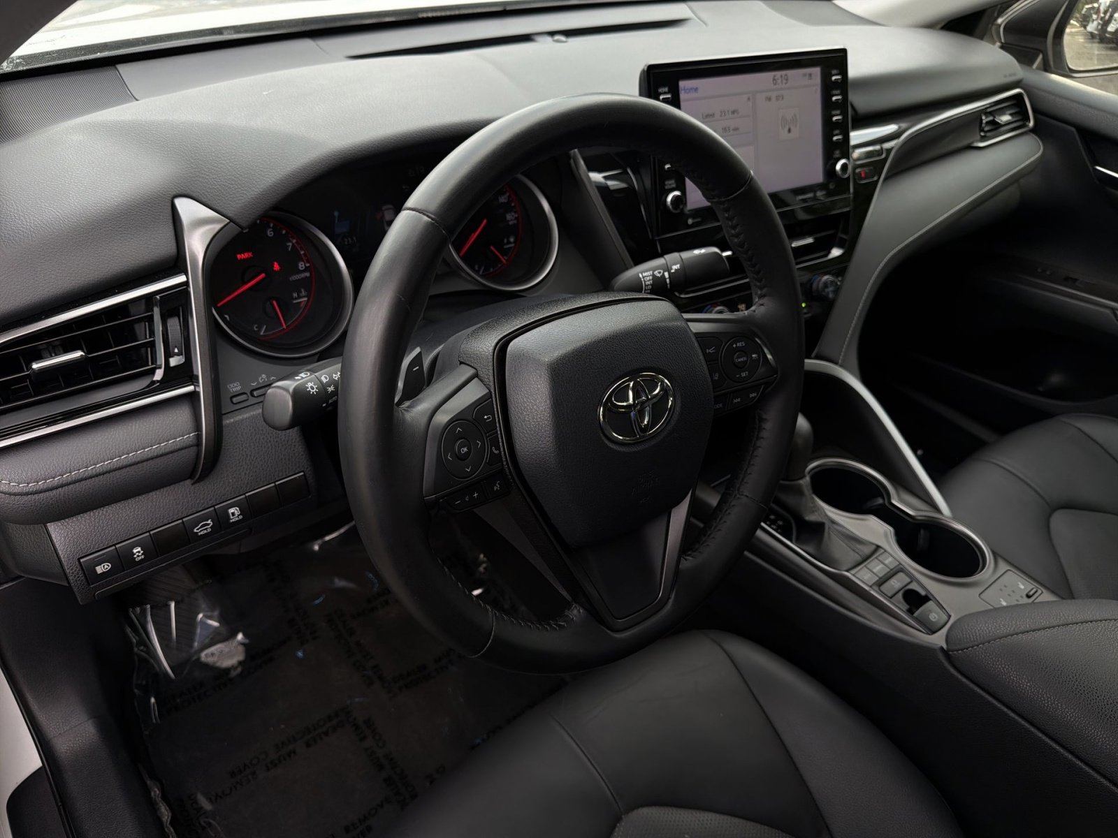 Used 2023 Toyota Camry XSE FWD image 21