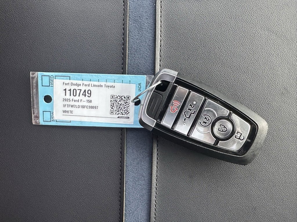 New 2025 Ford F150 Platinum w/ Equipment Group 702A High image 40