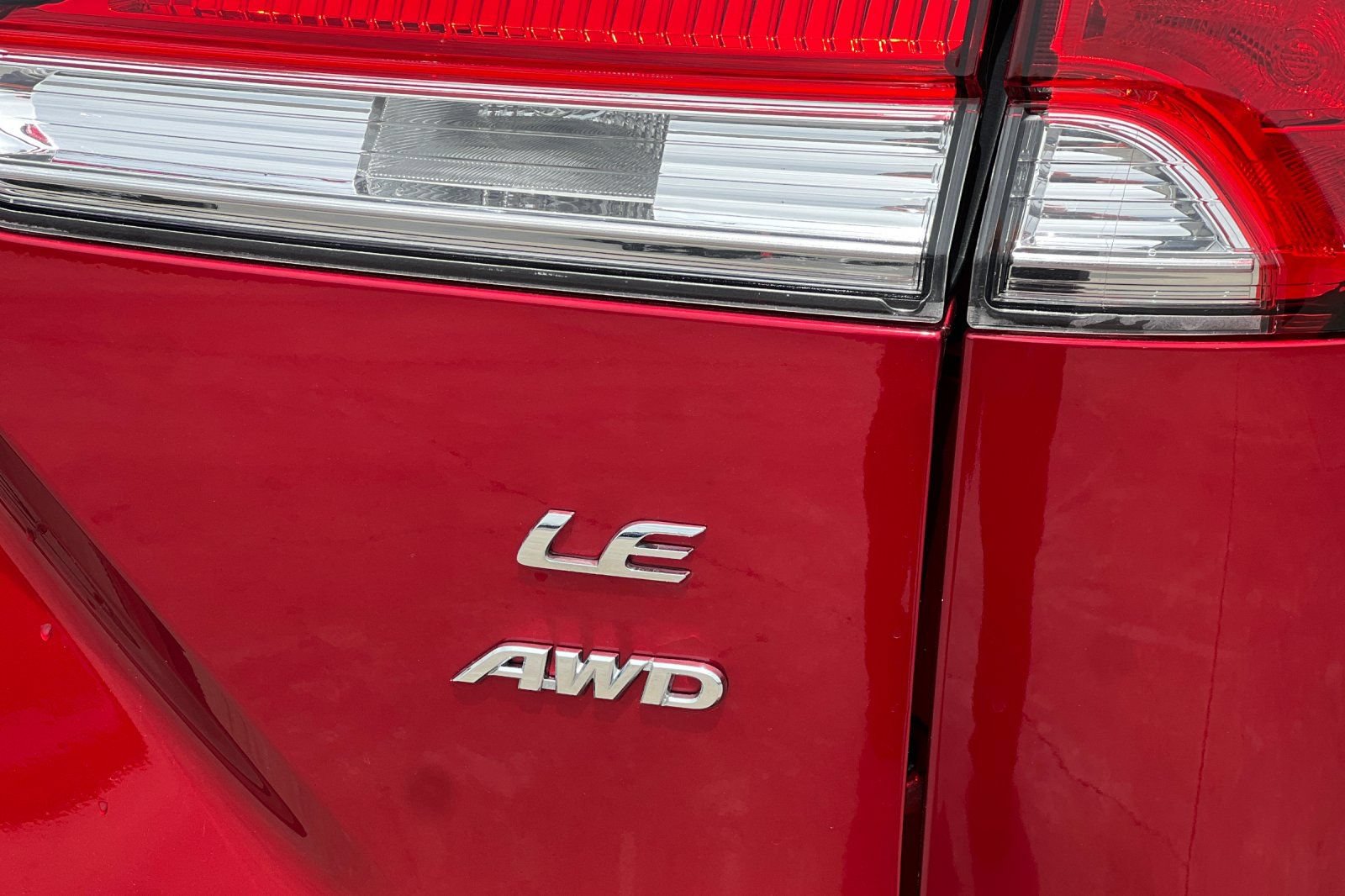 Certified 2025 Toyota Corolla Cross LE AWD/4WD image 23