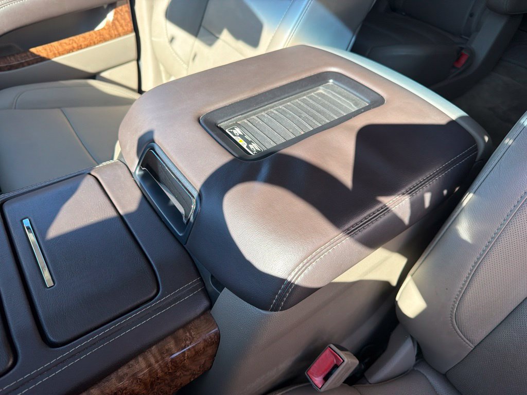 Used 2015 Chevrolet Tahoe LTZ AWD/4WD image 21