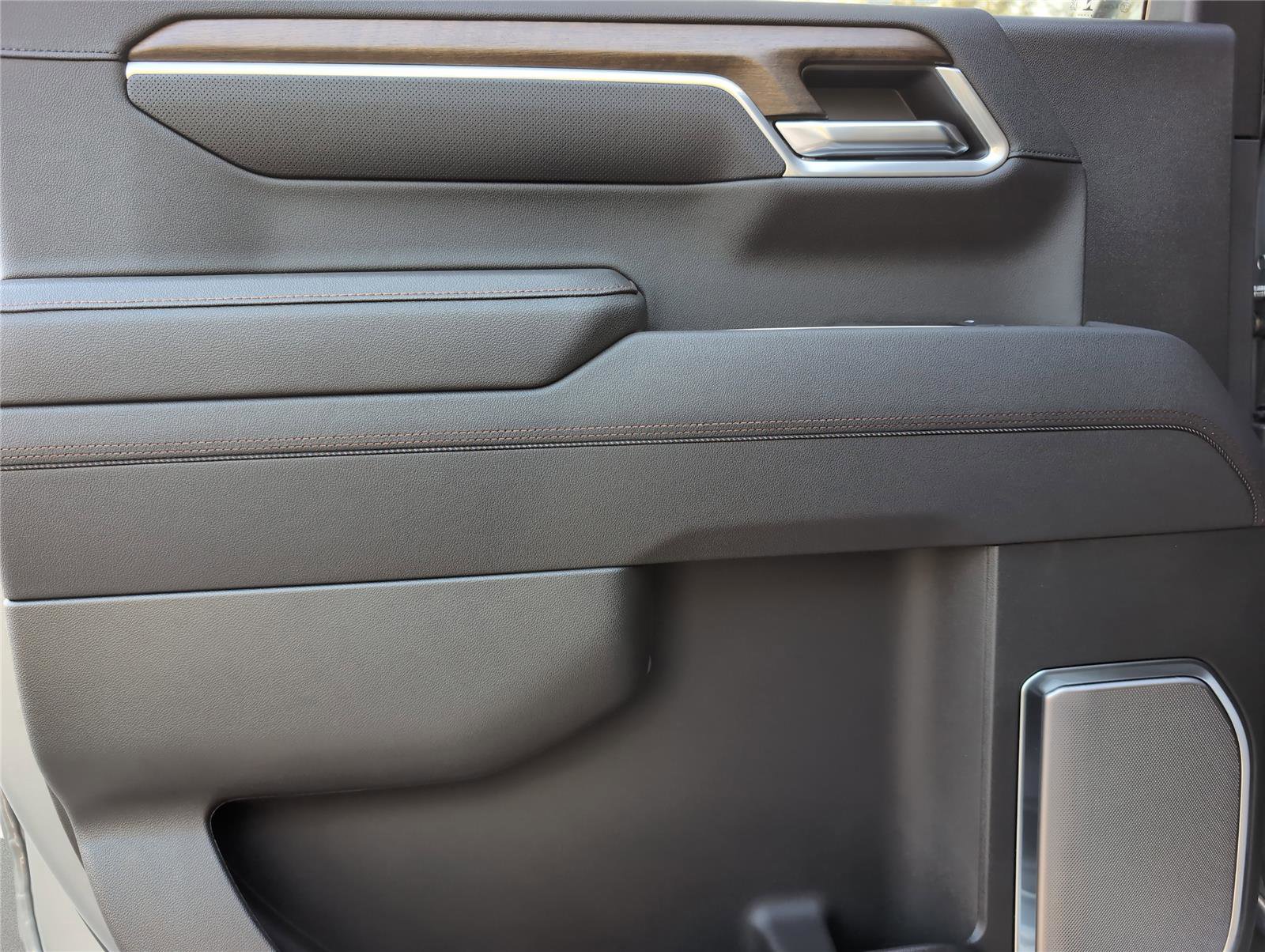 New 2026 Chevrolet Silverado 1500 High Country image 23