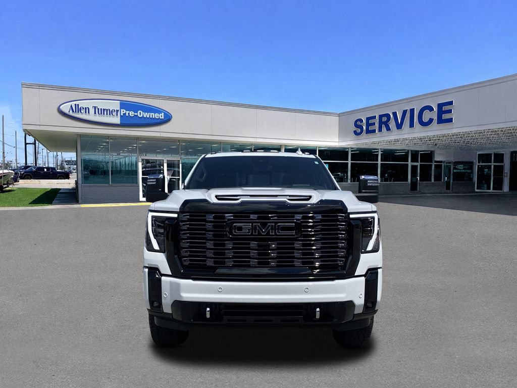 Used 2025 GMC Sierra 2500 Denali Ultimate AWD/4WD image 3