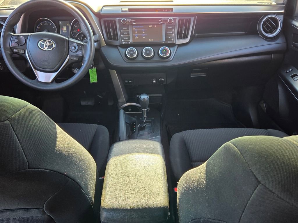 Used 2017 Toyota RAV4 LE image 6