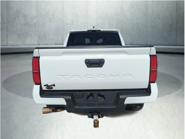 Used 2024 Toyota Tacoma TRD Off-Road image 5