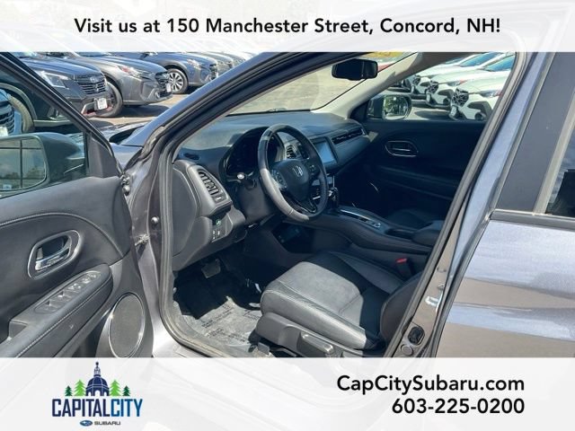 Used 2021 Honda HR-V EX-L image 11
