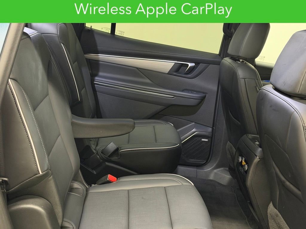 Certified 2025 Buick Enclave Preferred image 22