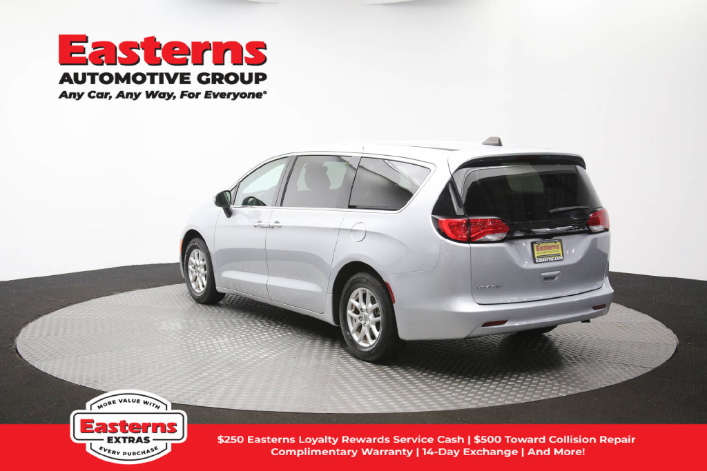 Used 2023 Chrysler Voyager LX FWD image 67