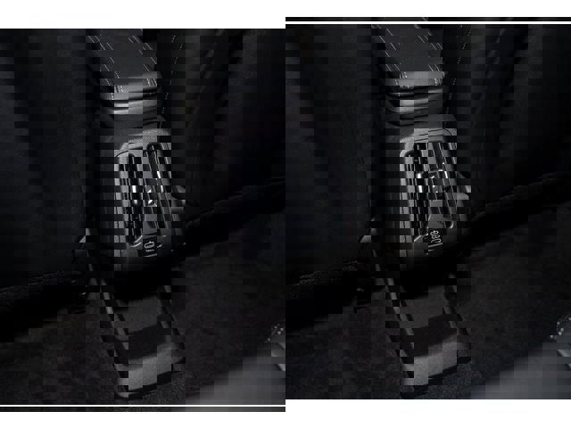 Used 2025 BMW X1 xDrive28i w/ Technology Package image 76