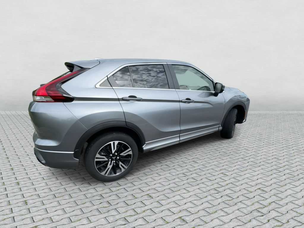 Used 2024 Mitsubishi Eclipse Cross SEL AWD/4WD image 8