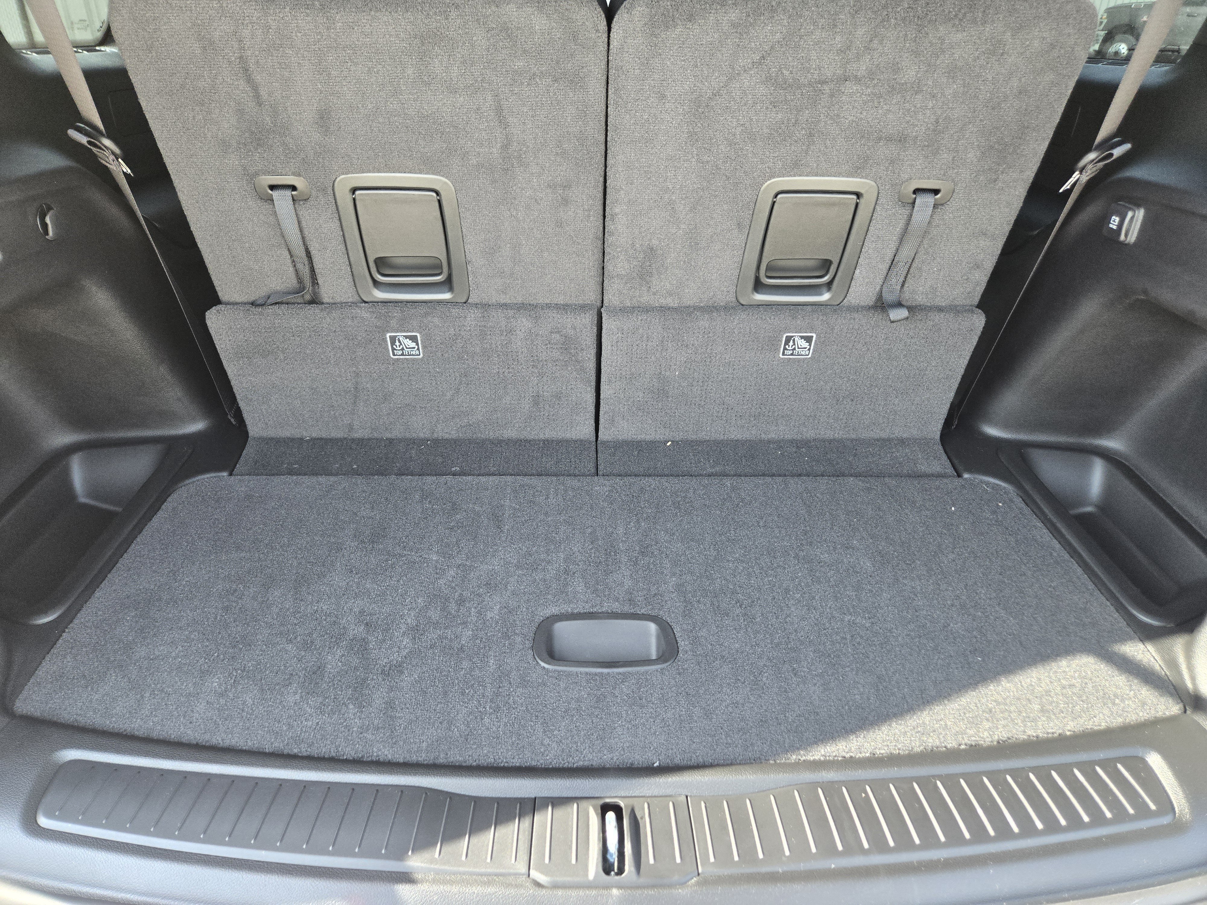 New 2026 Jeep Grand Cherokee L Laredo AWD/4WD image 23
