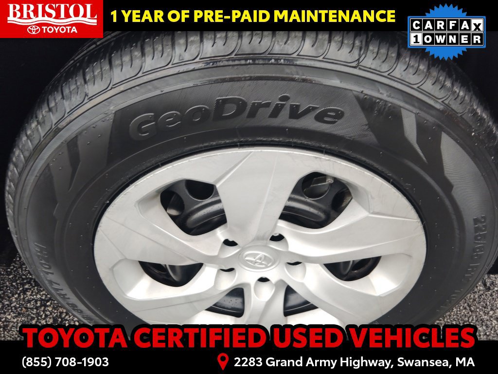 Certified 2024 Toyota RAV4 LE AWD/4WD image 11