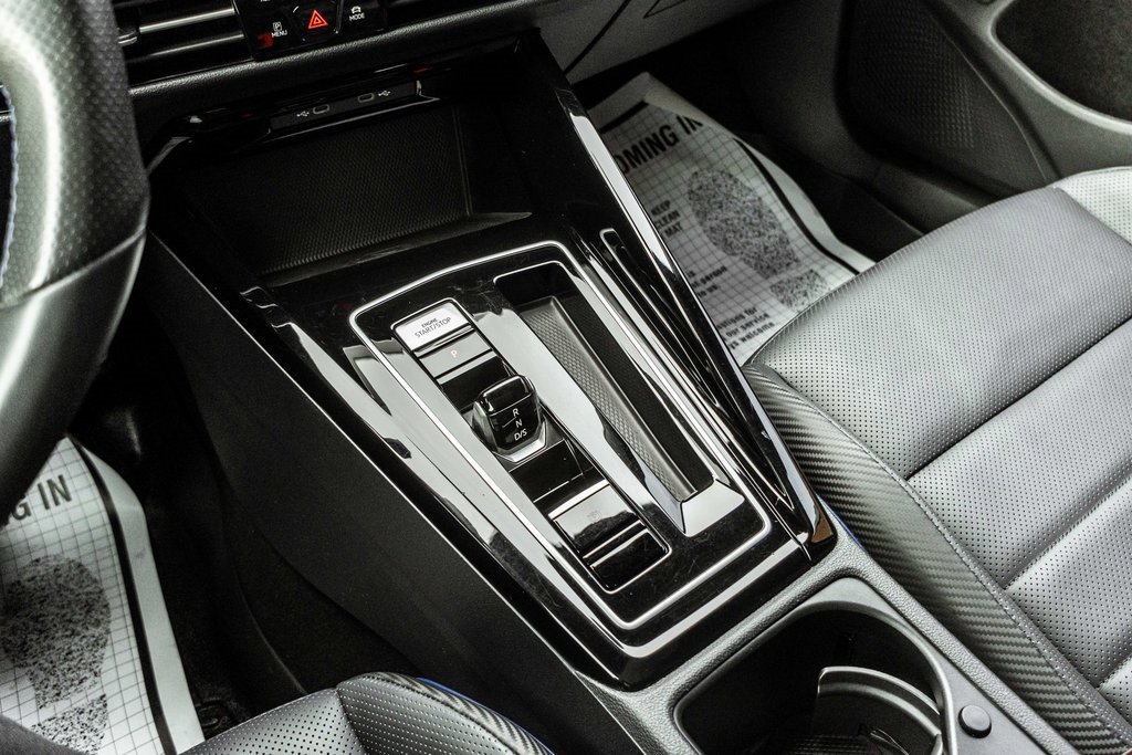 Used 2024 Volkswagen Golf R image 22