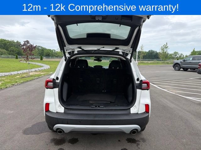 Used 2023 Ford Escape Active w/ Tech Pack #2 FWD image 8