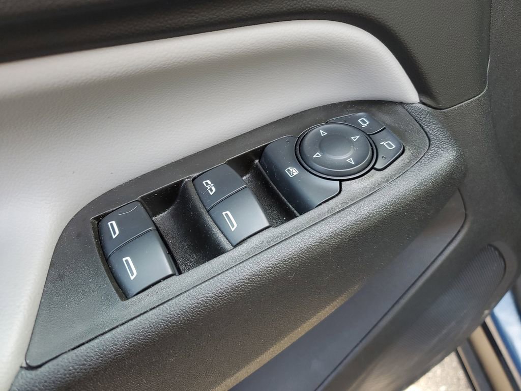 Certified 2024 Chevrolet Equinox LS w/ LS Convenience Package image 23