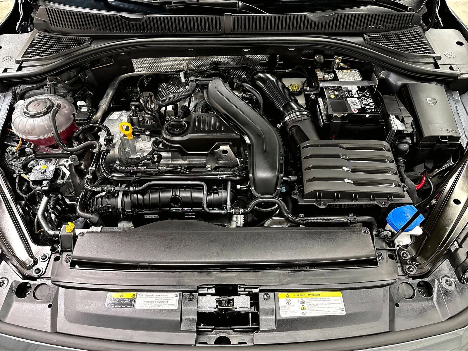 Used 2025 Volkswagen Jetta Sport FWD image 31