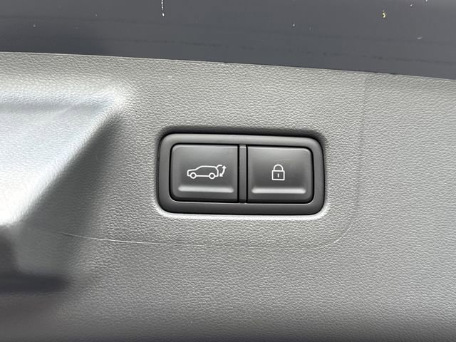 New 2026 Hyundai Santa Fe SE FWD image 15