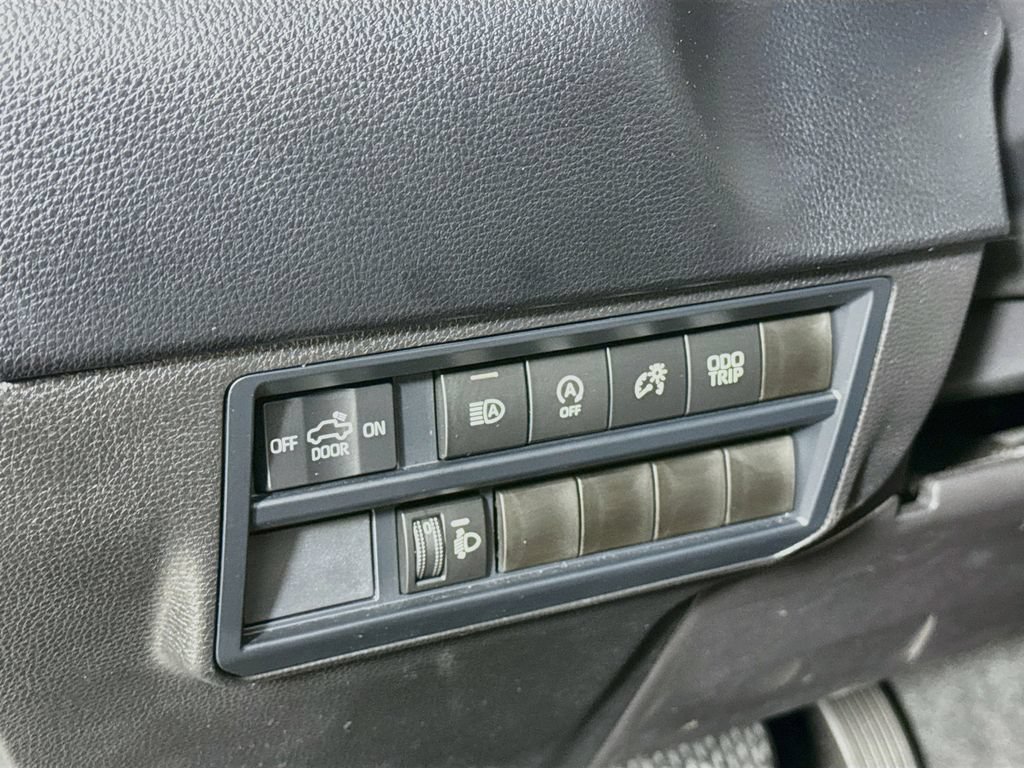 Used 2026 Toyota Tundra SR5 AWD/4WD image 10