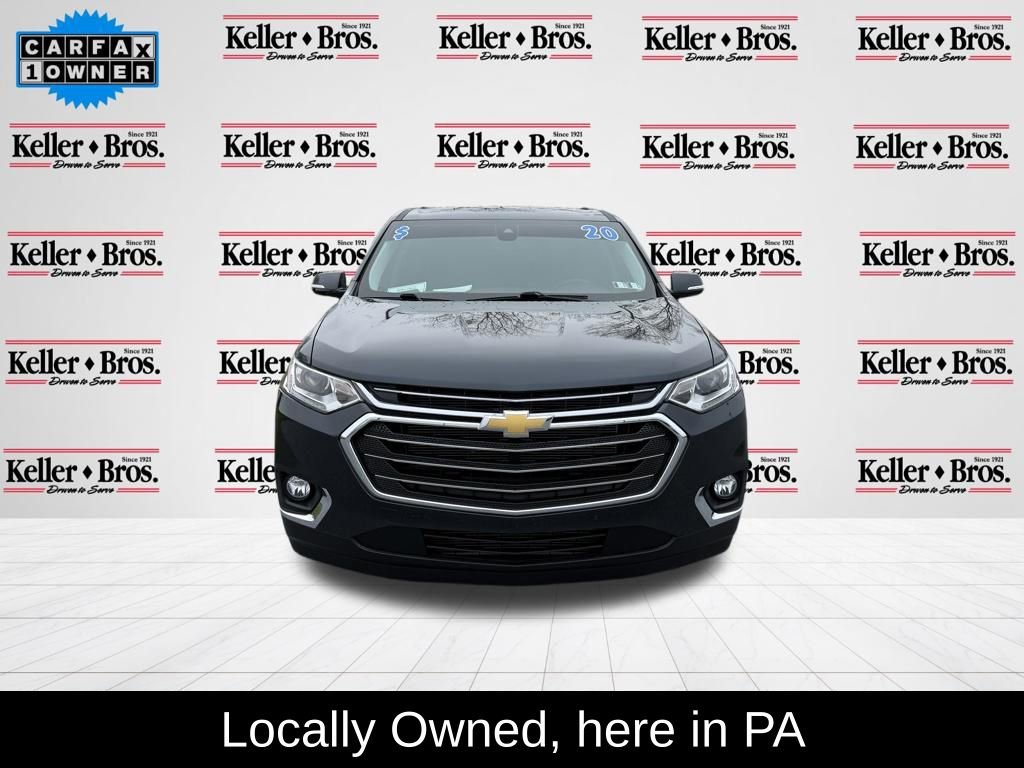 Used 2020 Chevrolet Traverse LT w/ Driver Confidence II Package AWD/4WD image 2