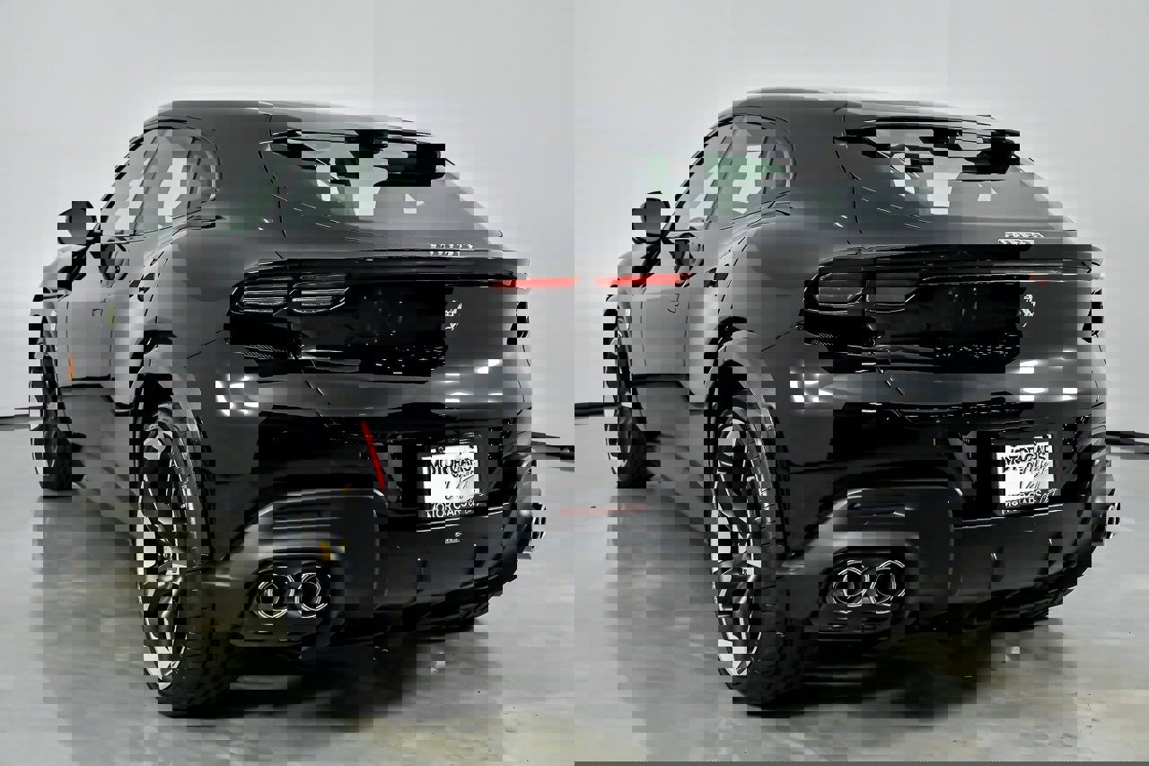 Used 2025 Ferrari Purosangue image 11