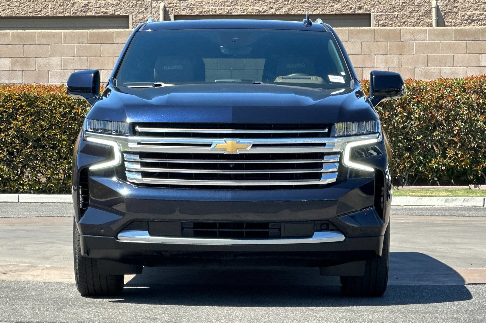 Certified 2023 Chevrolet Tahoe High Country w/ Premium Package AWD/4WD image 9