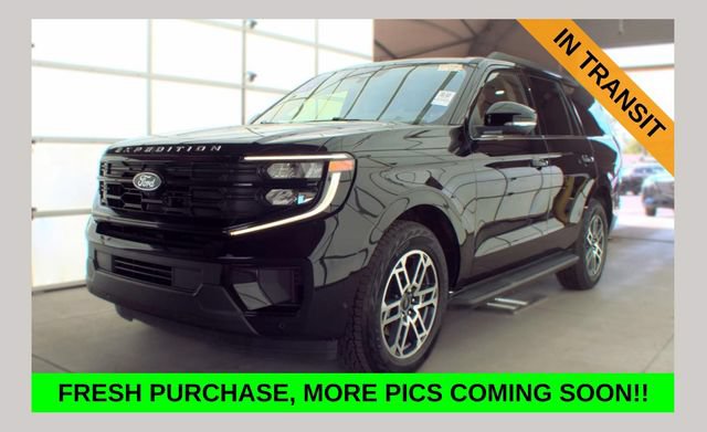 Used 2025 Ford Expedition Active AWD/4WD image 1