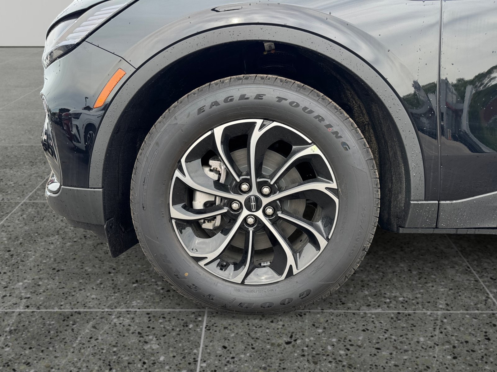 New 2026 Lincoln Nautilus Premier AWD/4WD image 10