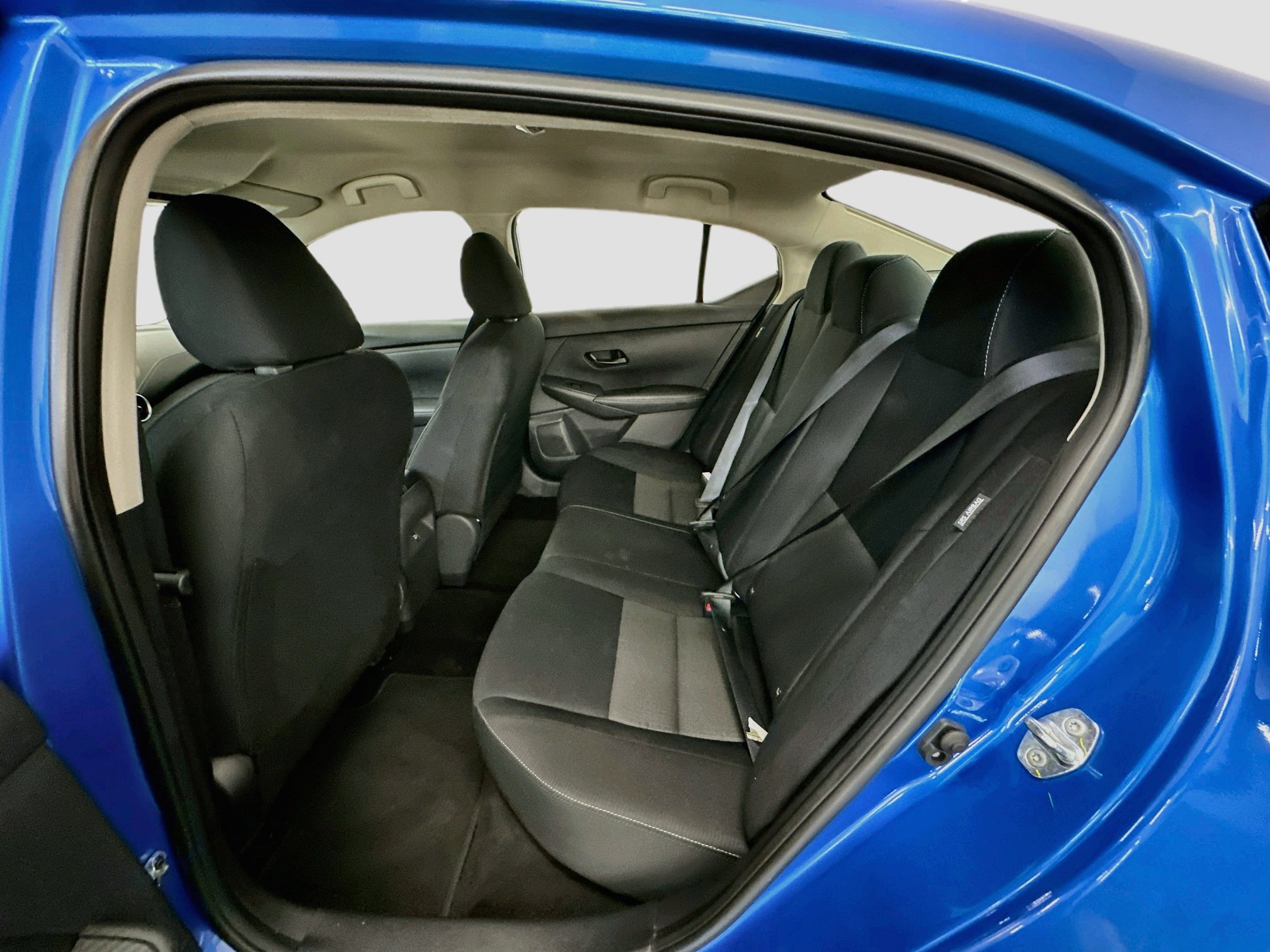 Used 2025 Nissan Sentra SV FWD image 28