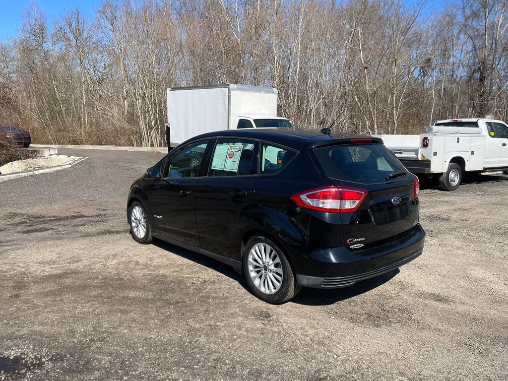 Used 2017 Ford C-MAX SE image 8