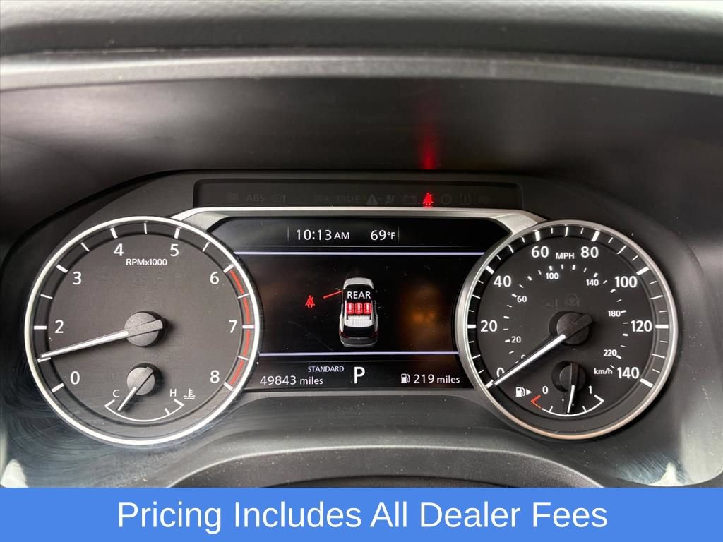 Certified 2025 Nissan Rogue SV FWD image 10