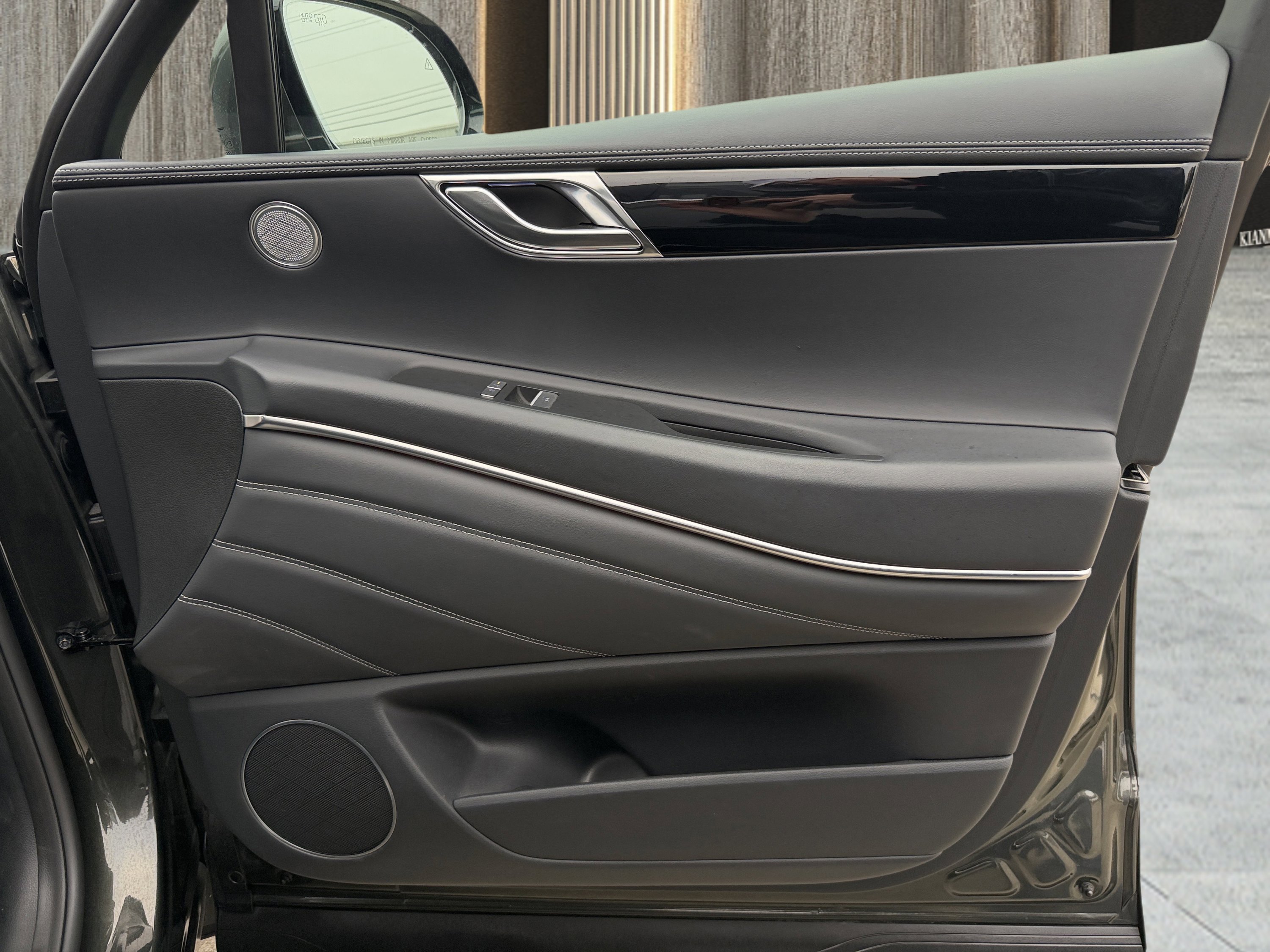 Used 2025 Genesis GV80 2.5T Standard image 59