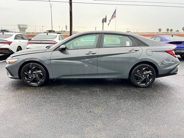 New 2026 Hyundai Elantra Sport FWD image 4