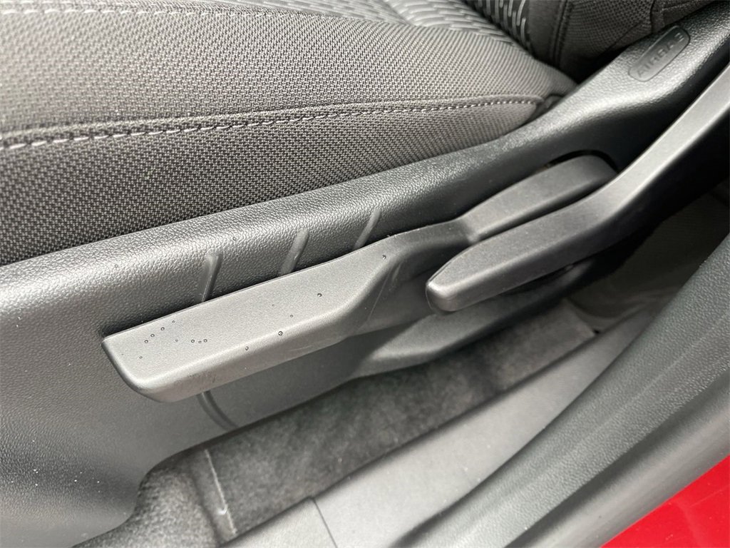 New 2026 Chevrolet Equinox LT w/ Safety and Technology Package image 12