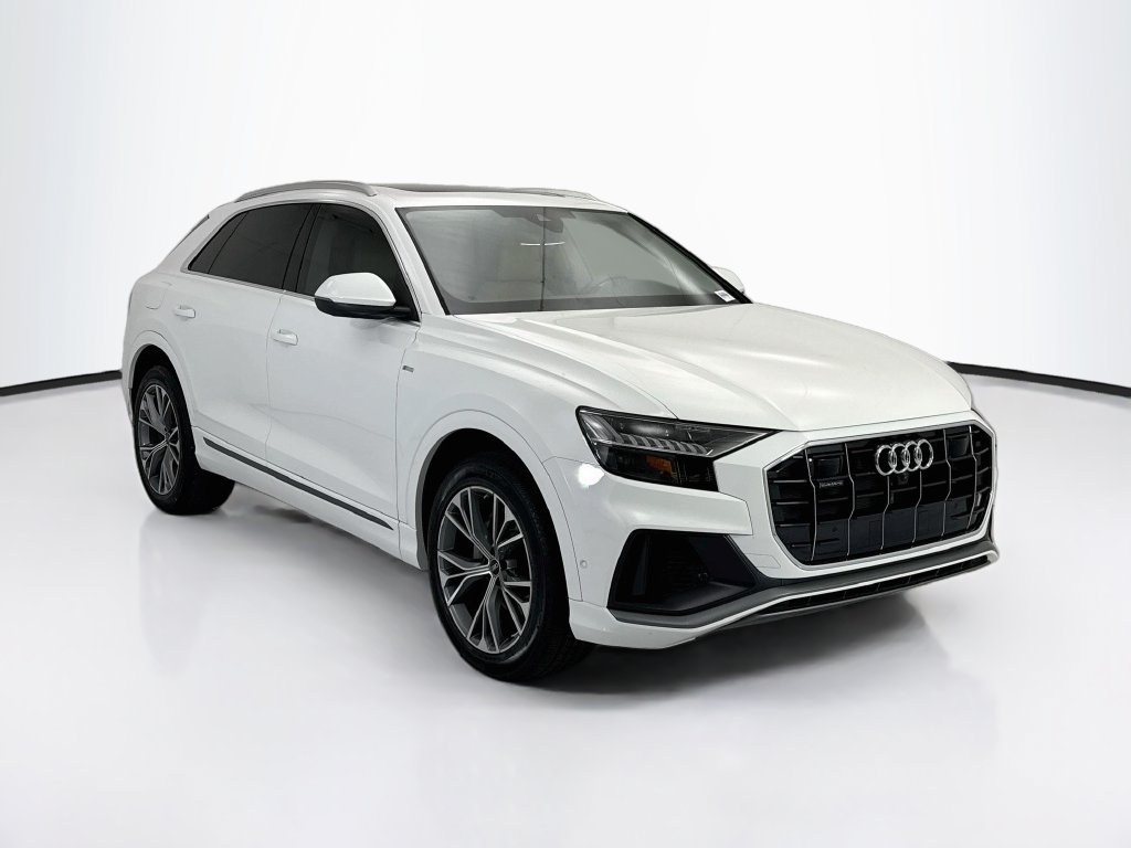 Used 2023 Audi Q8 Premium Plus w/ Premium Plus Package AWD/4WD image 3