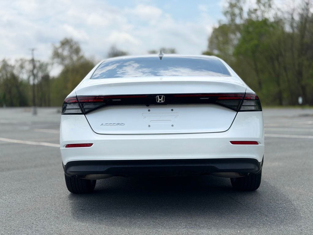 Used 2023 Honda Accord LX image 5
