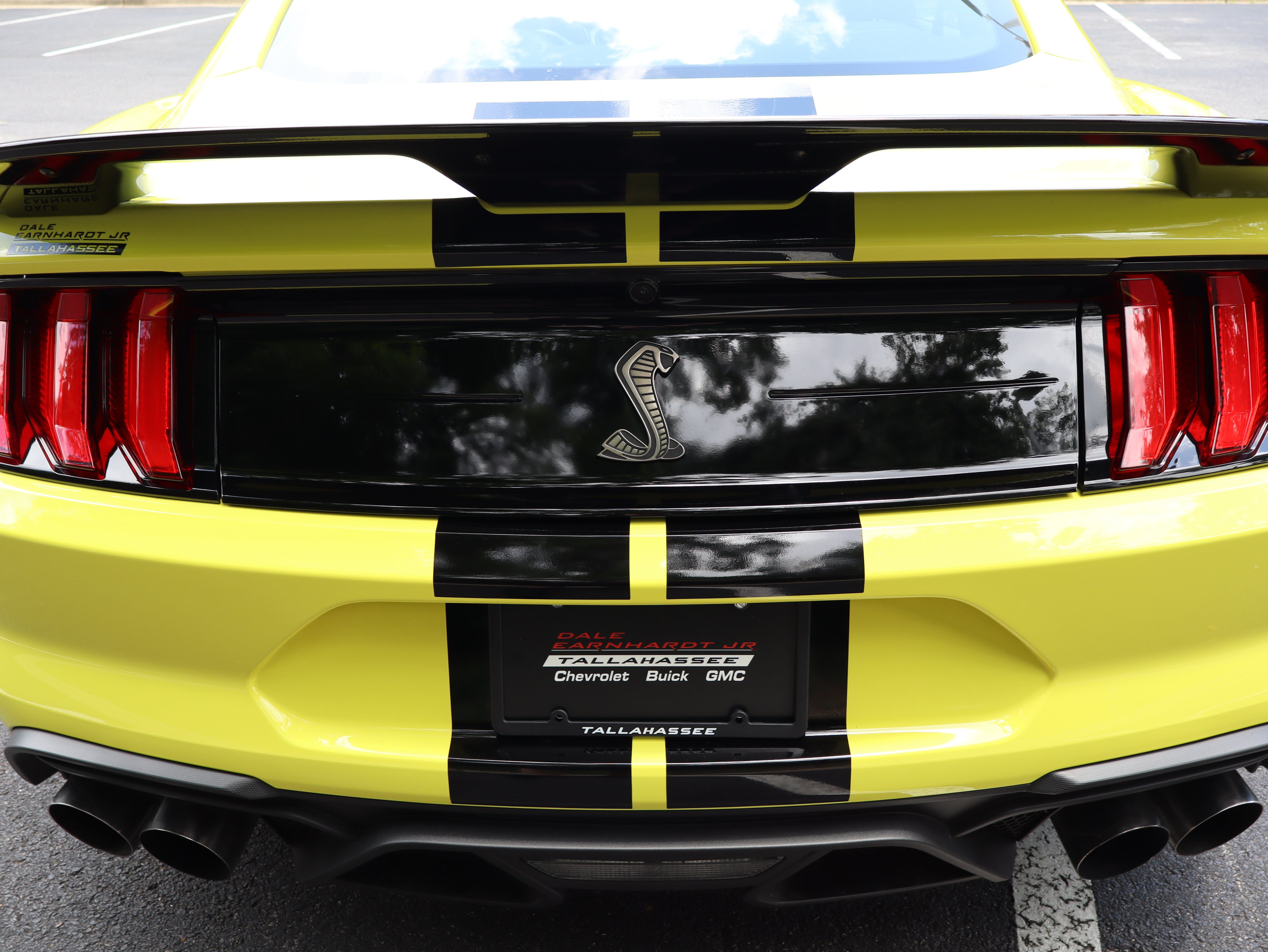 Used 2021 Ford Mustang Shelby GT500 w/ Technology Package RWD image 67
