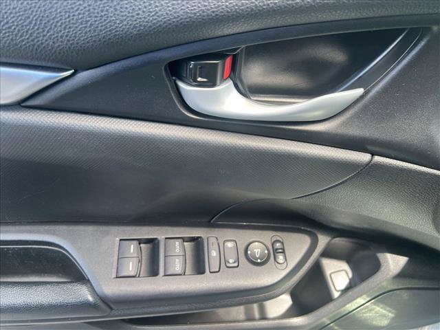 Used 2019 Honda Civic Sport image 12