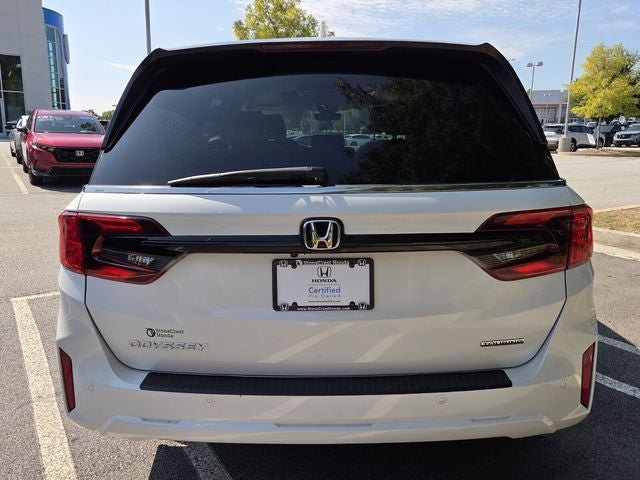 Certified 2025 Honda Odyssey Touring image 7