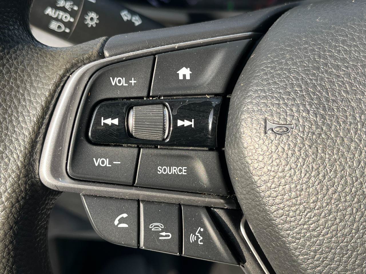 Used 2019 Honda Accord LX image 22