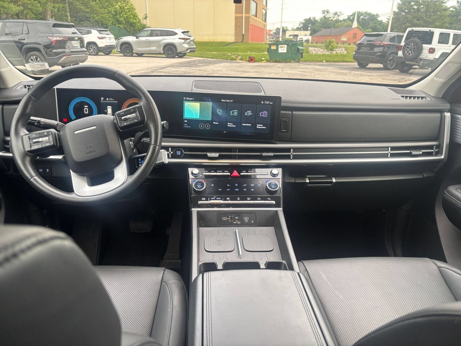 Used 2025 Hyundai Santa Fe SEL AWD/4WD image 35