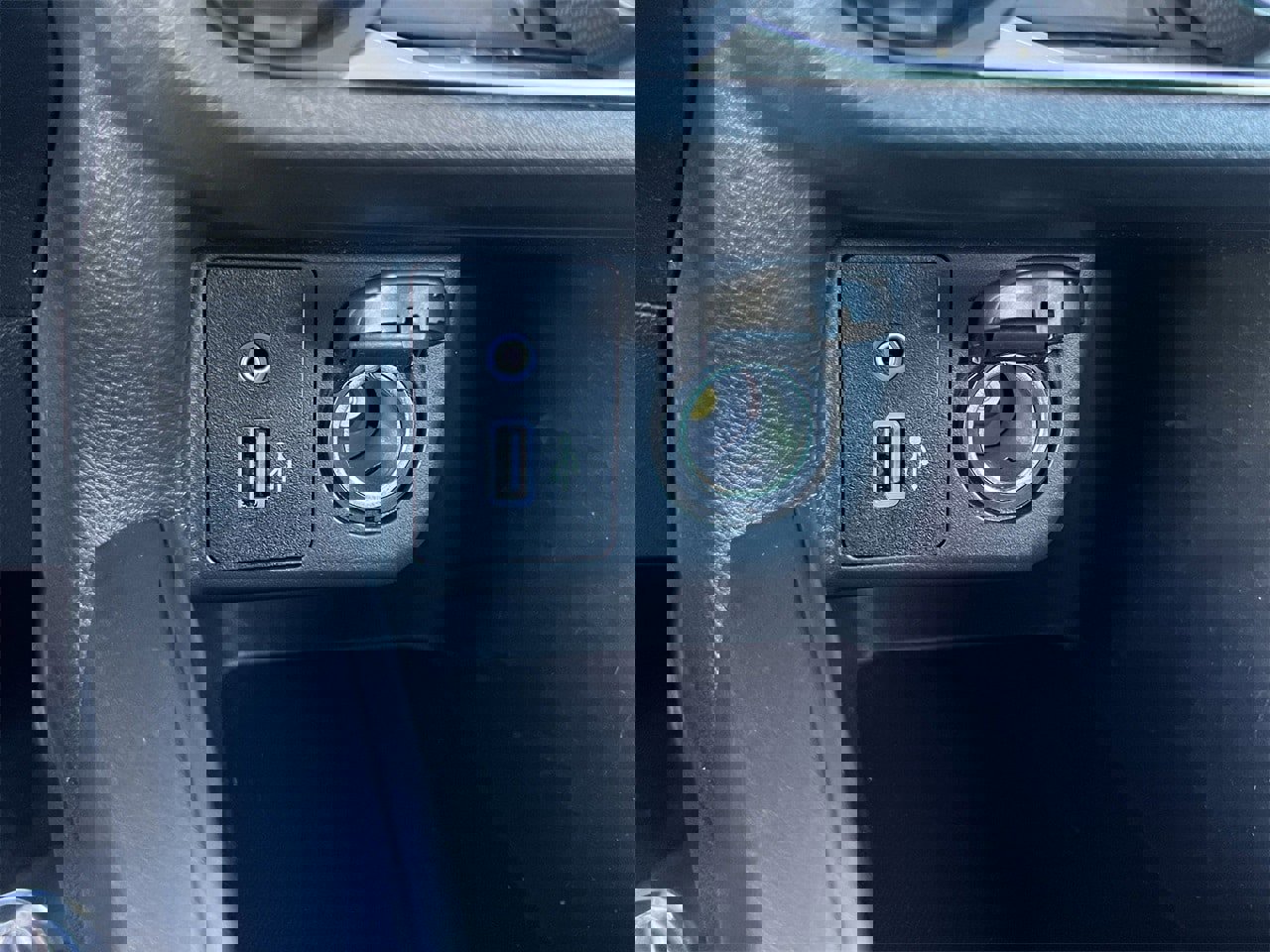 Certified 2024 Nissan Versa S w/ Trunk Package image 17