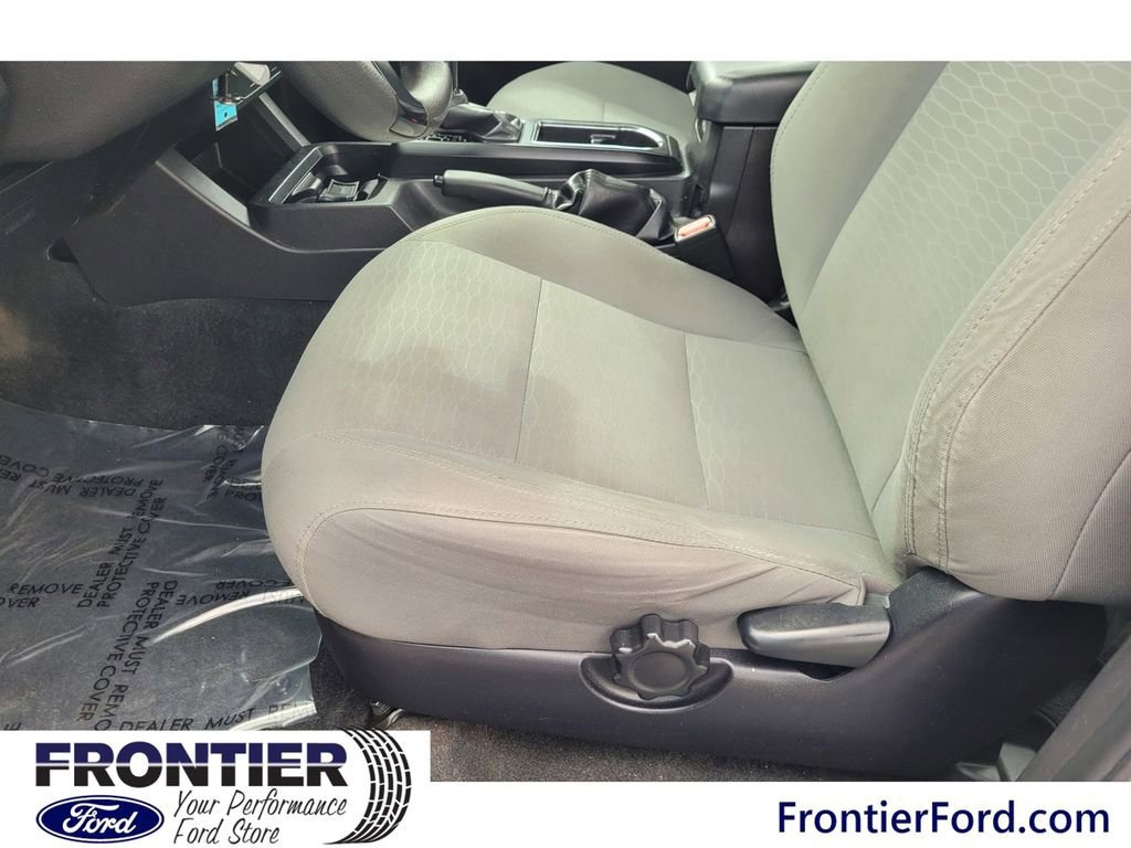 Used 2016 Toyota Tacoma SR image 25