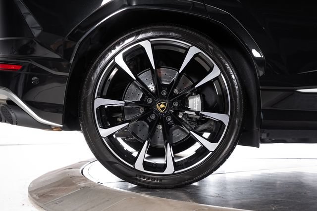 Used 2022 Lamborghini Urus AWD/4WD image 15