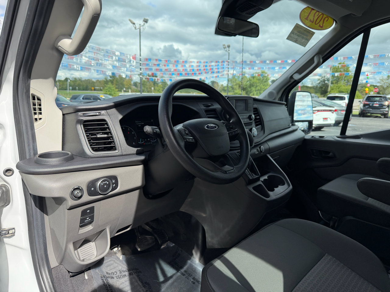 Used 2021 Ford Transit 350 XLT image 14